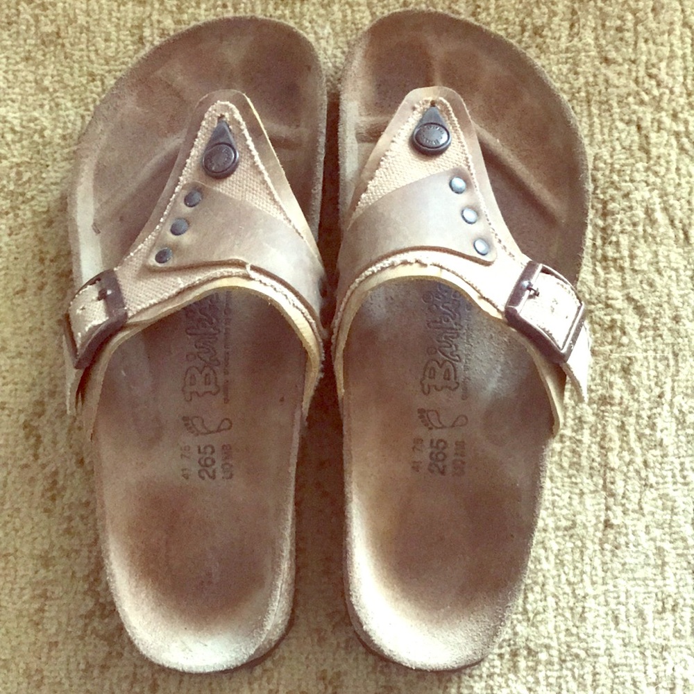 Birkenstock Birki’s Sandal - LIKE NEW!! UNISEX!!